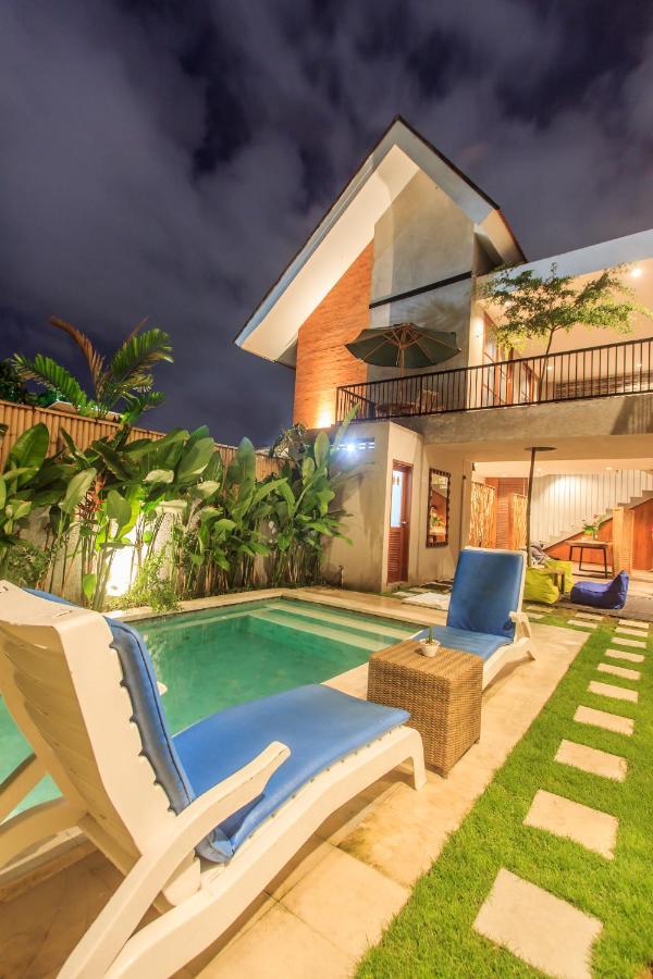 The Jero 18 Kuta Guest House Екстериор снимка