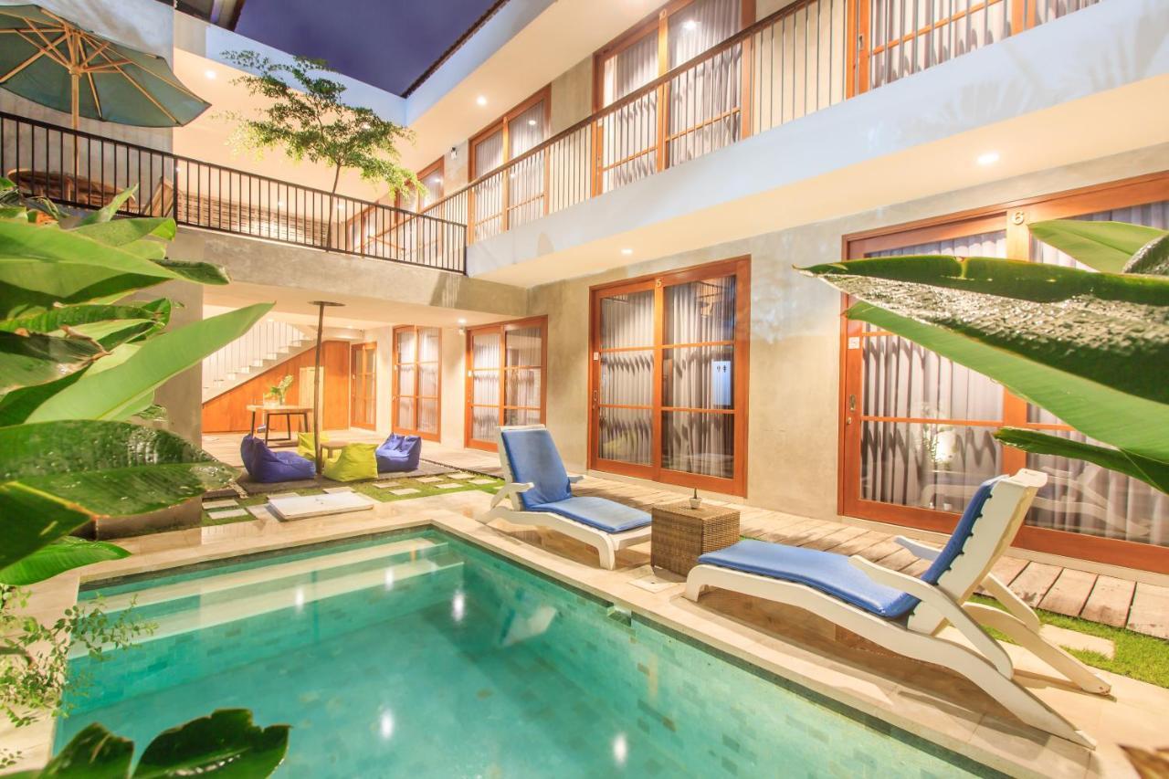 The Jero 18 Kuta Guest House Екстериор снимка